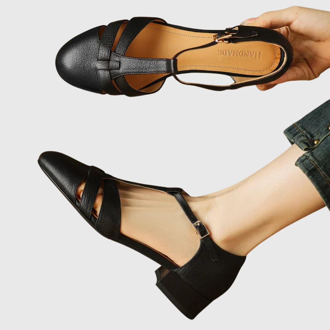 Loes | Ballerina T Bar