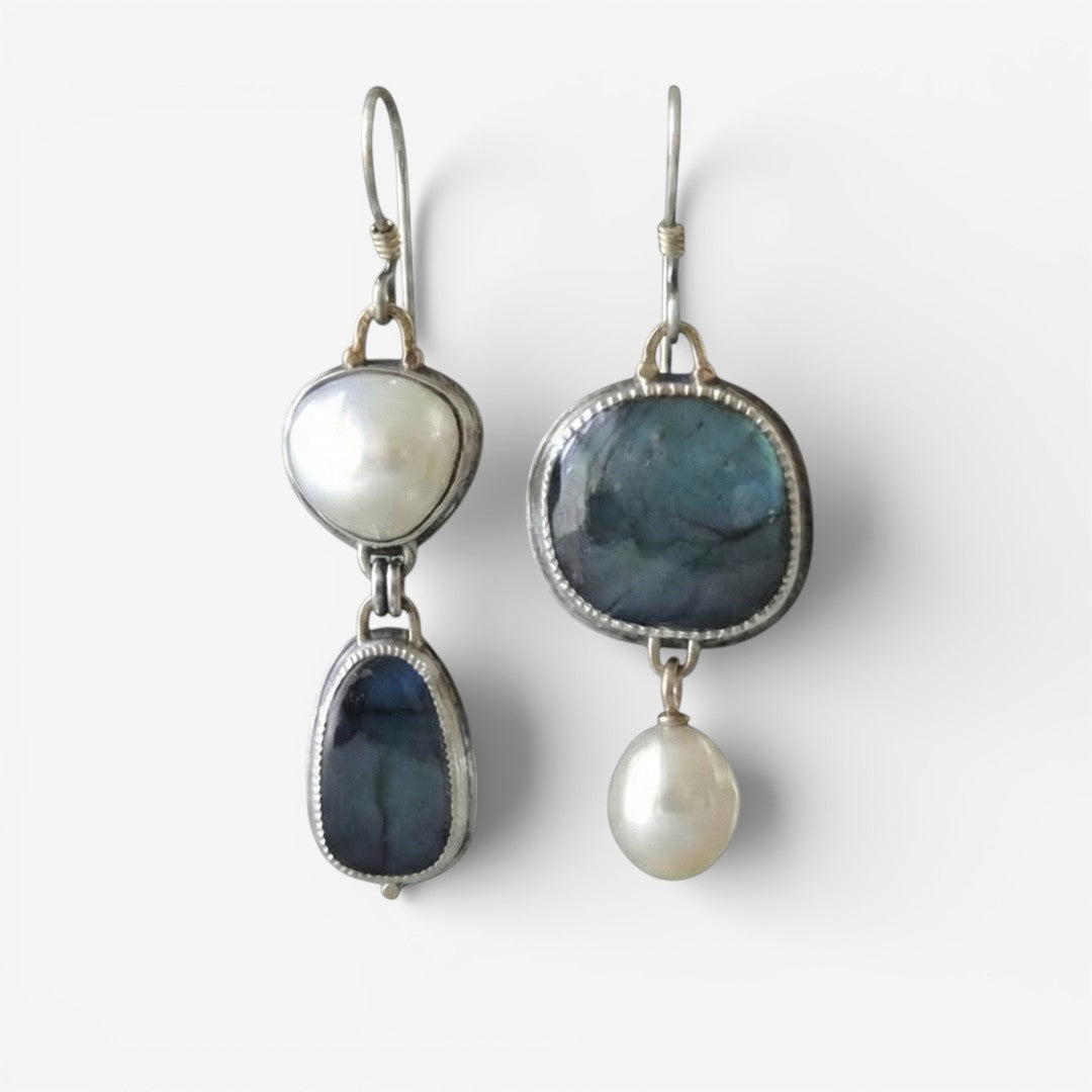 Vintage oorbellen van natuurlijke blauwe steen