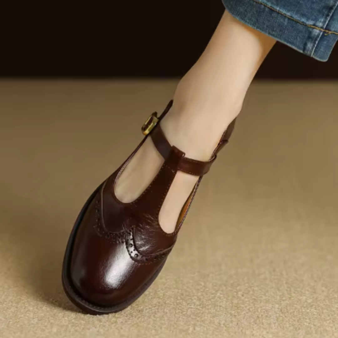 Manon | Mary Jane Schoenen