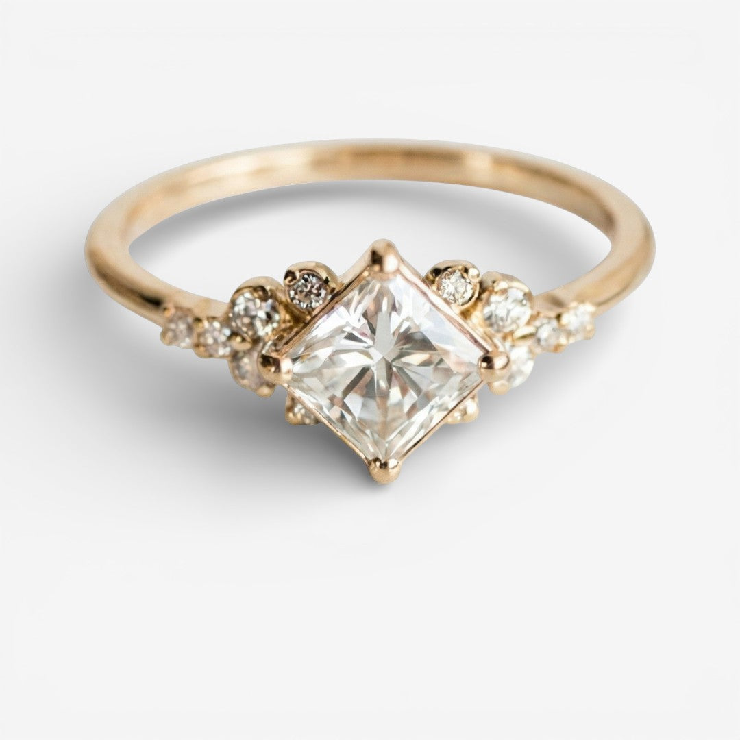 Karen - Elegante Delysian Ring