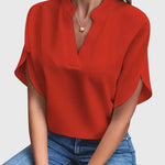 Lydia | Zachte en Elegante V-Hals Blouse