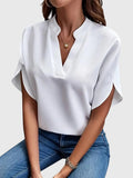 Lydia | Zachte en Elegante V-Hals Blouse