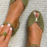 "Olivia | Elegante Salie Groene Sandalen" can be rewritten as "Olivia | Stijlvolle Salie Groene Sandalen".