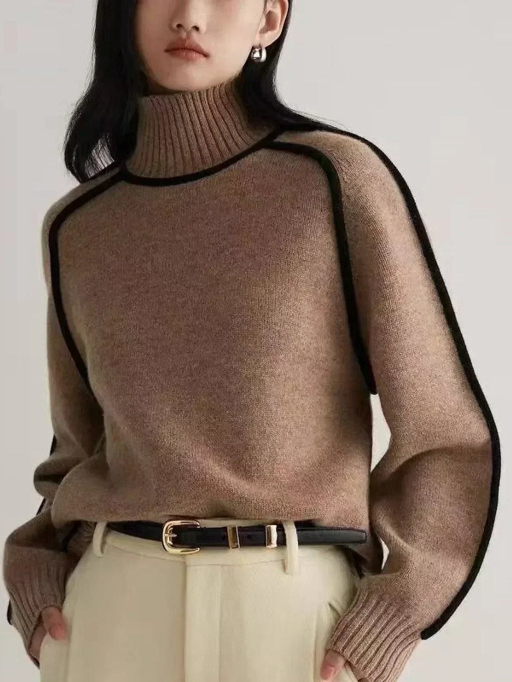 Carine | Elegante trui met een hoge kraag