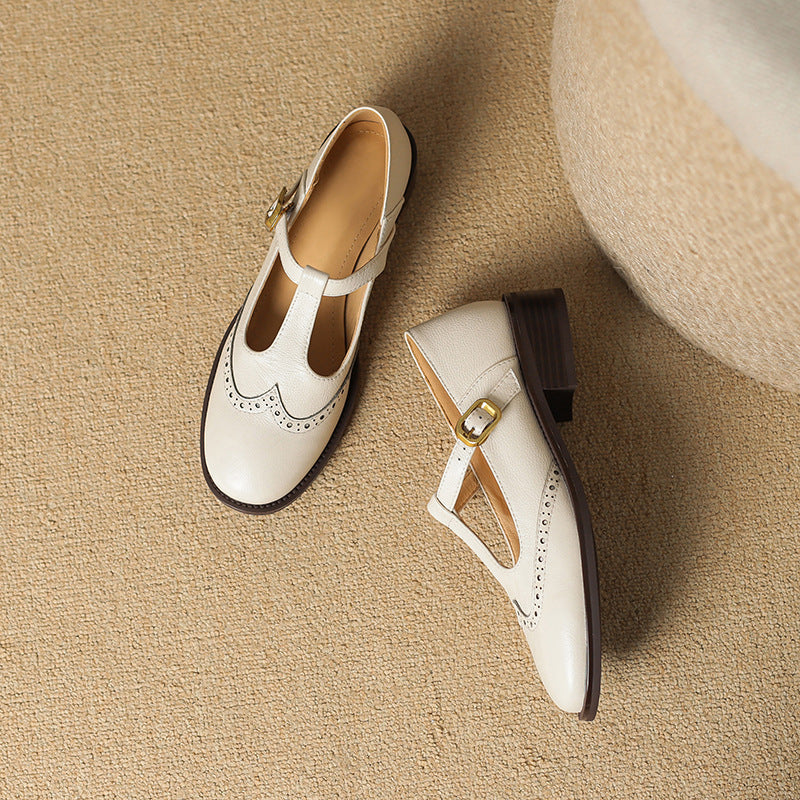 Manon | Mary Jane Schoenen