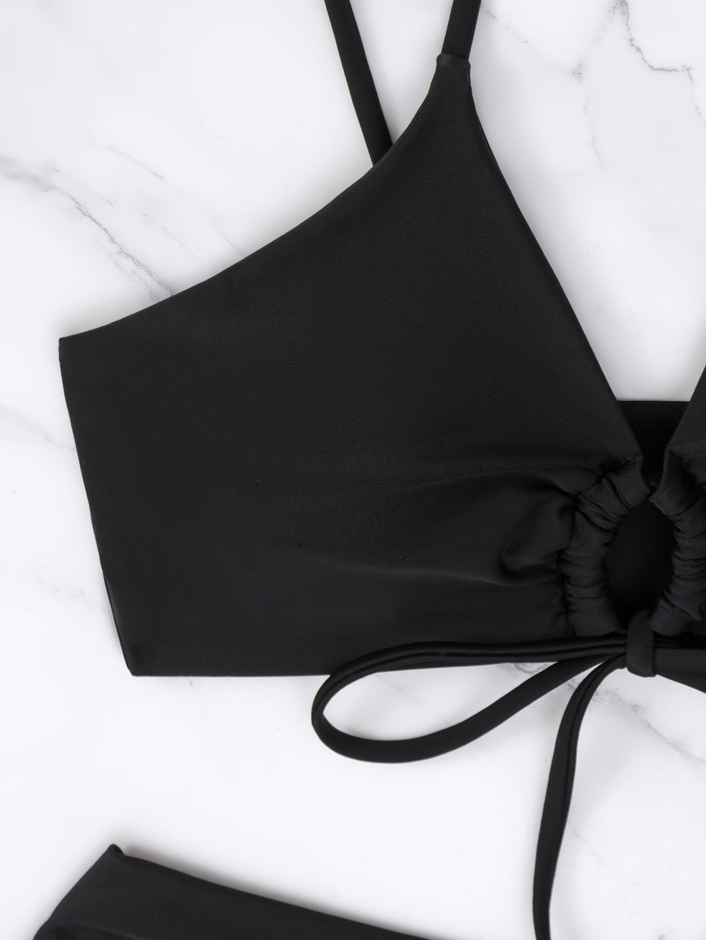 Miranda | Tweedelig Bikini Set met Knoop aan de Voorkant