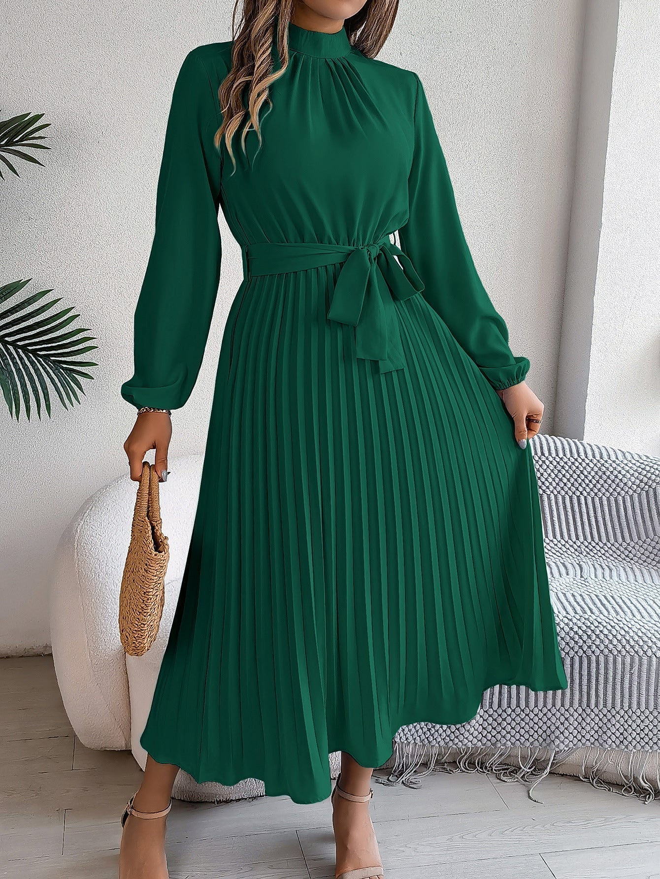 Nynke | Maxi Plissé Jurk met Ceintuur