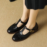 Manon | Mary Jane Schoenen