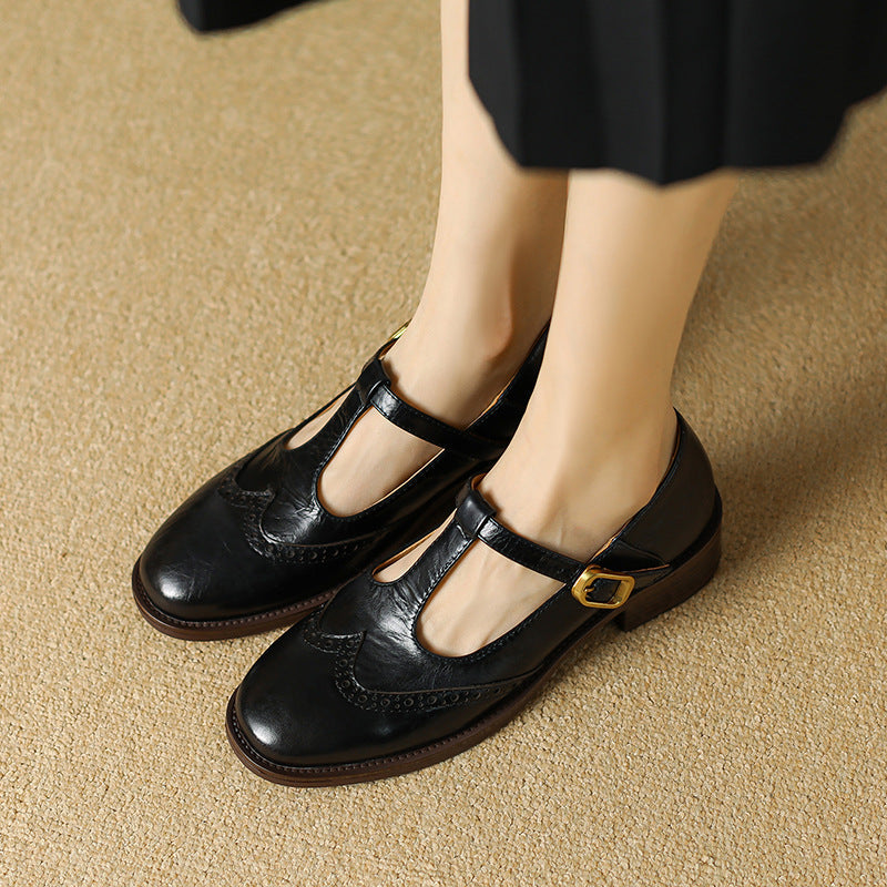 Manon | Mary Jane Schoenen
