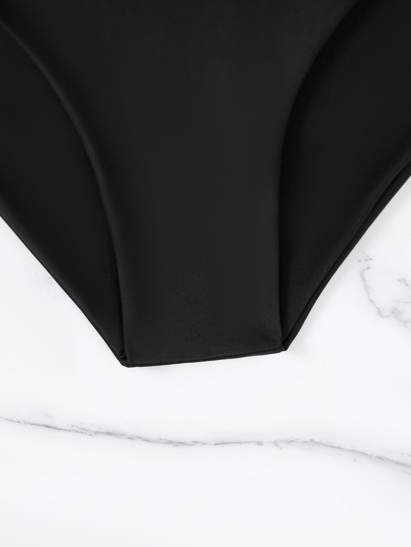 Miranda | Tweedelig Bikini Set met Knoop aan de Voorkant