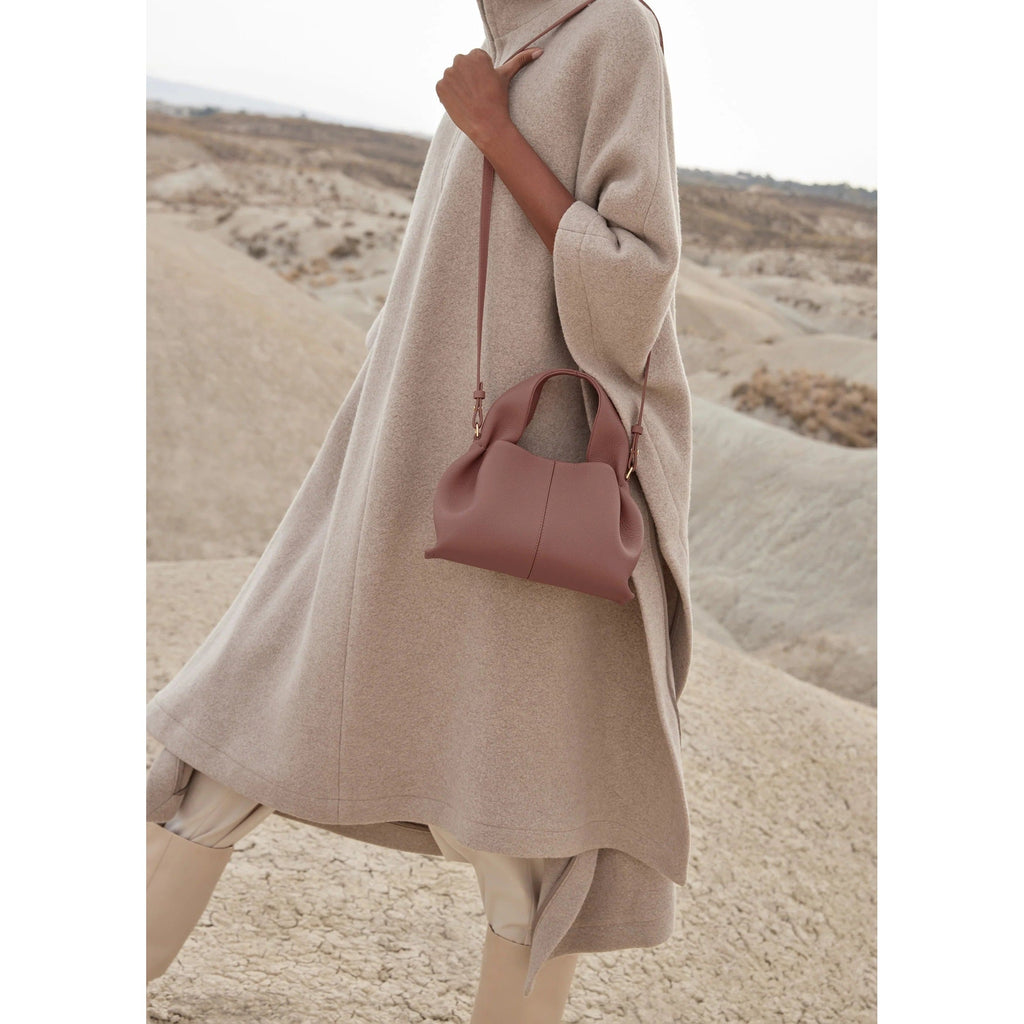 Hanneke | Elegante Reisgenoot