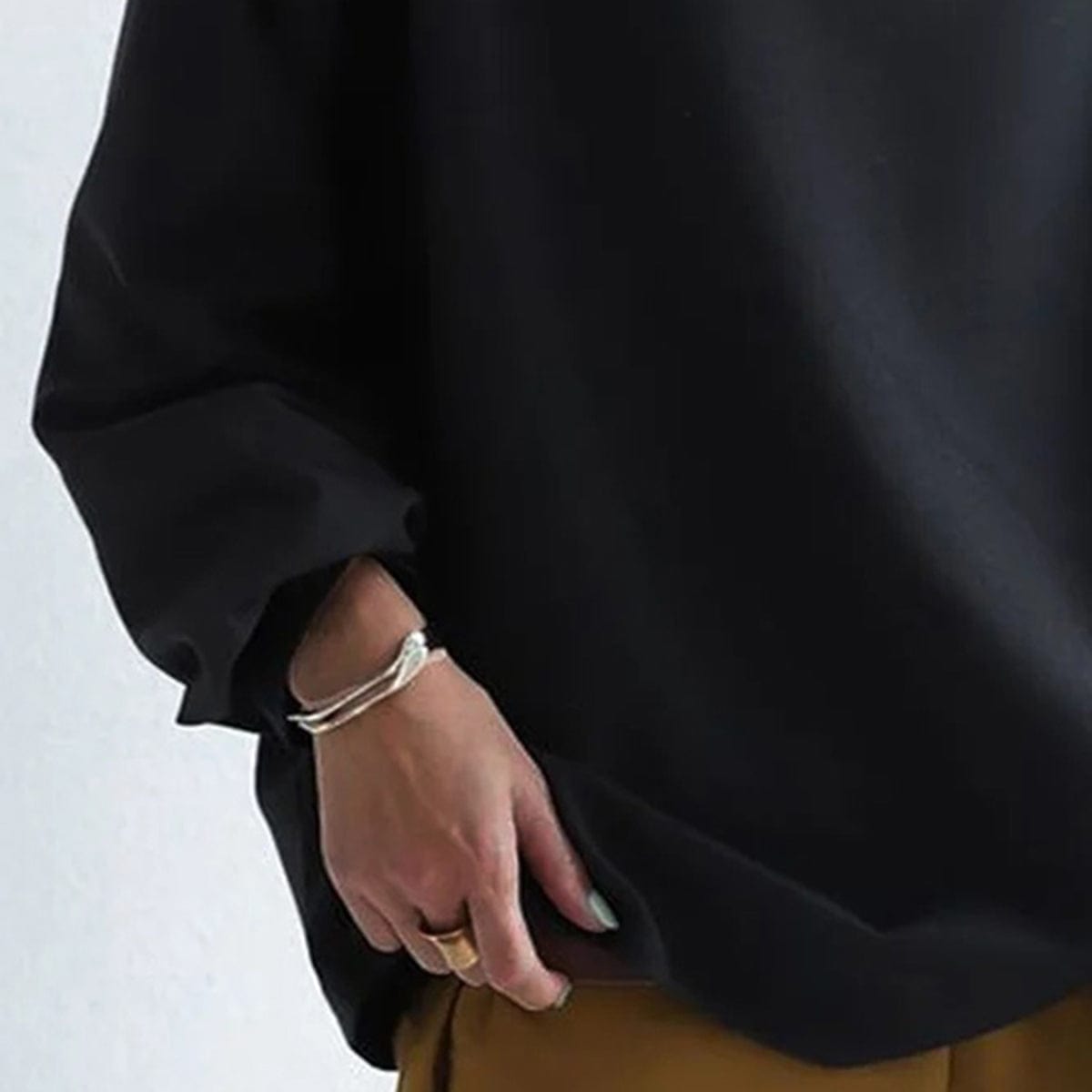 Nora | Casual top met hoge kraag