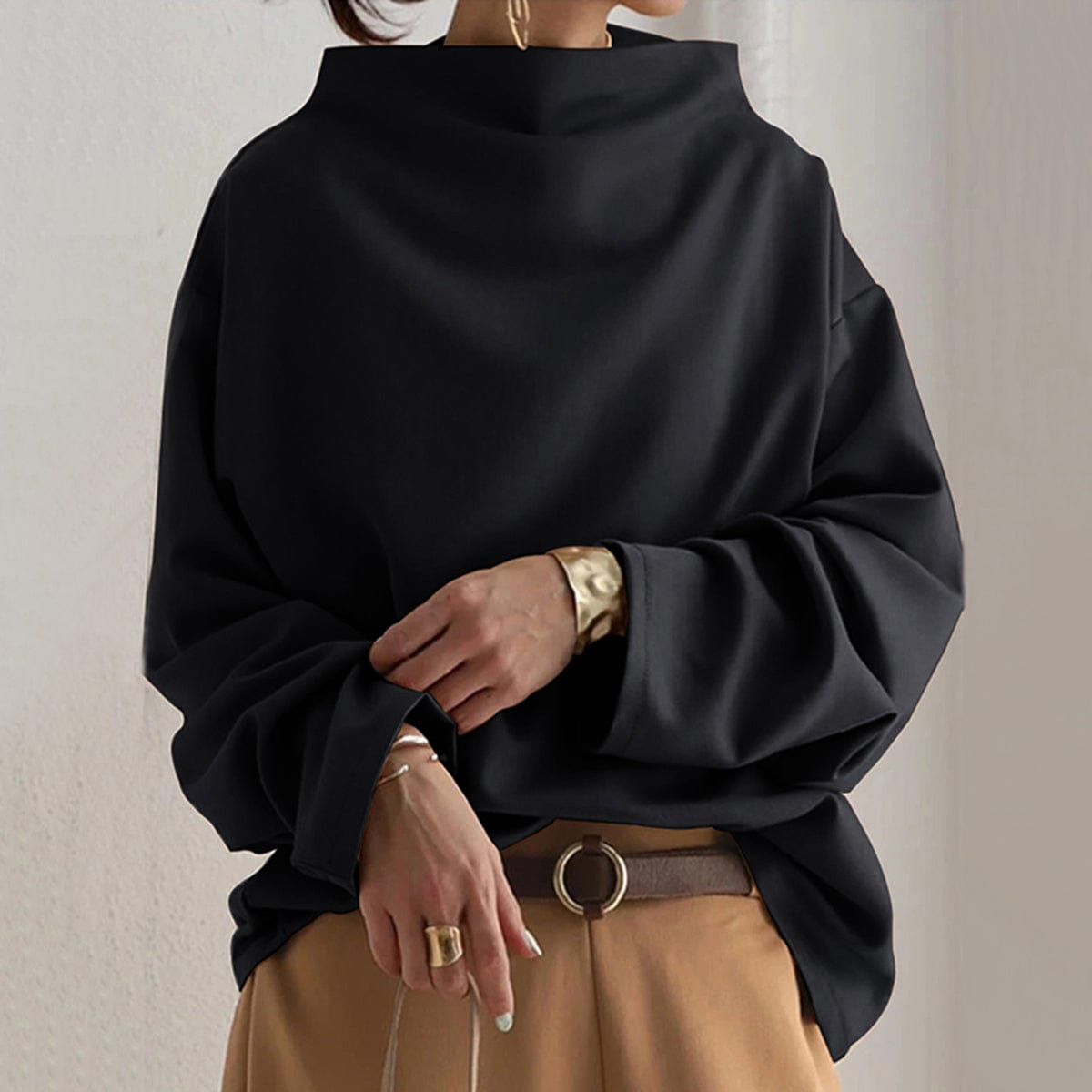 Nora | Casual top met hoge kraag