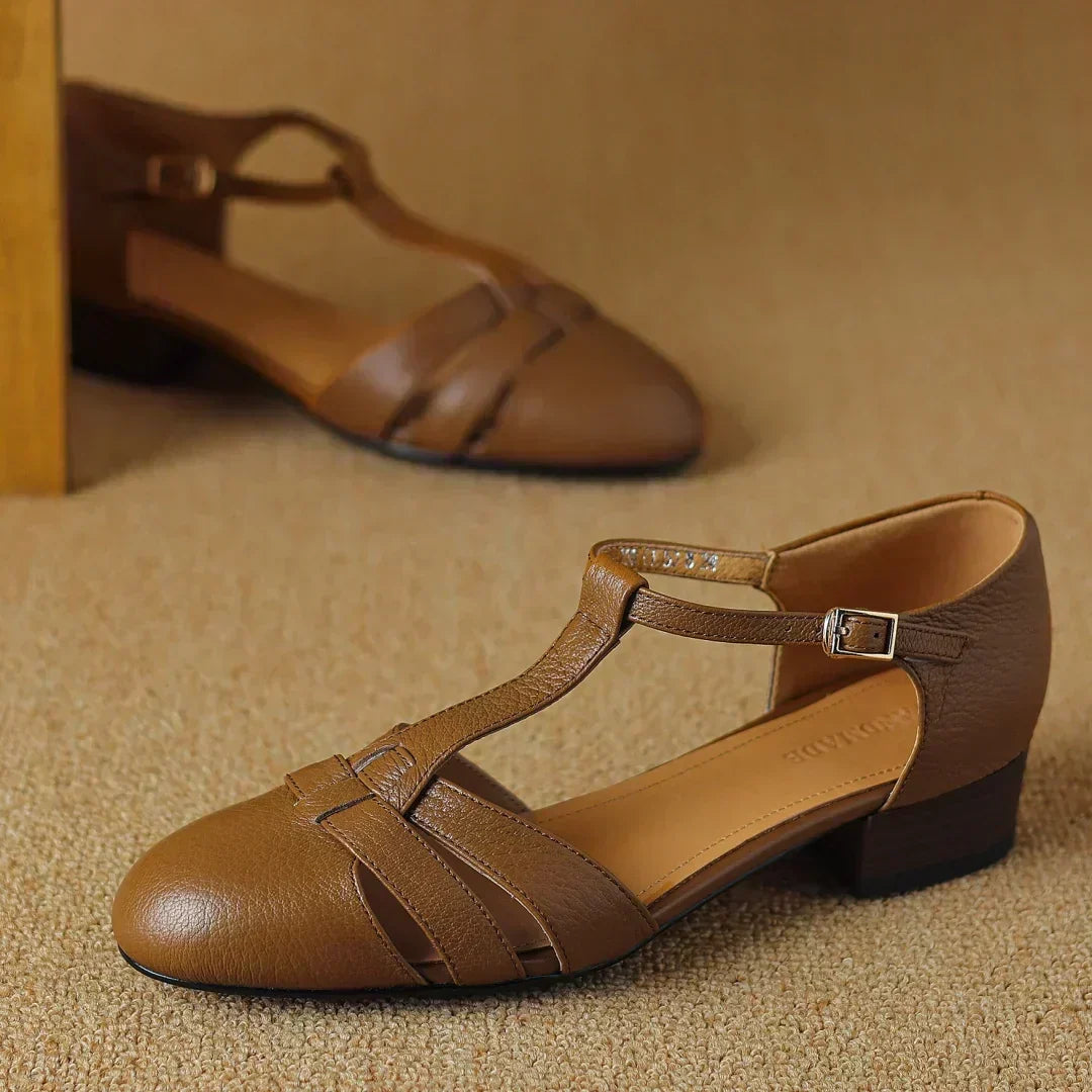 Loes | Ballerina T Bar