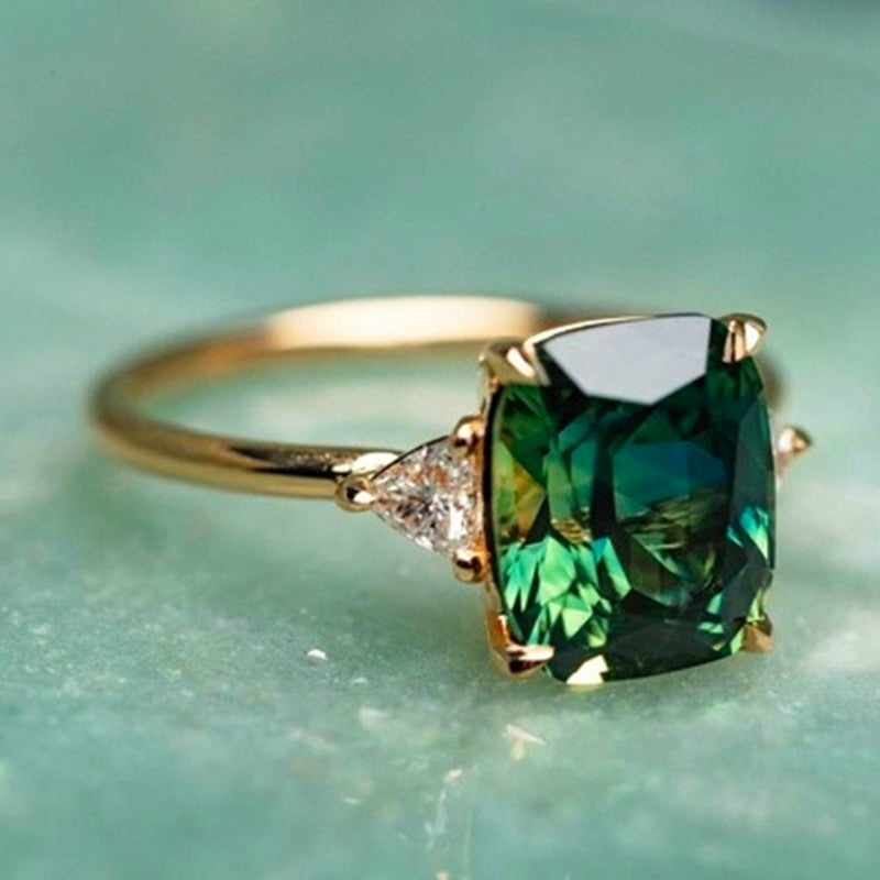 Lycka - Gouden Ring met Groene Zirkonia