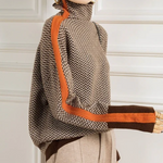 Famke | Luxe Col Roulé in Chevron