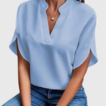 Lydia | Zachte en Elegante V-Hals Blouse