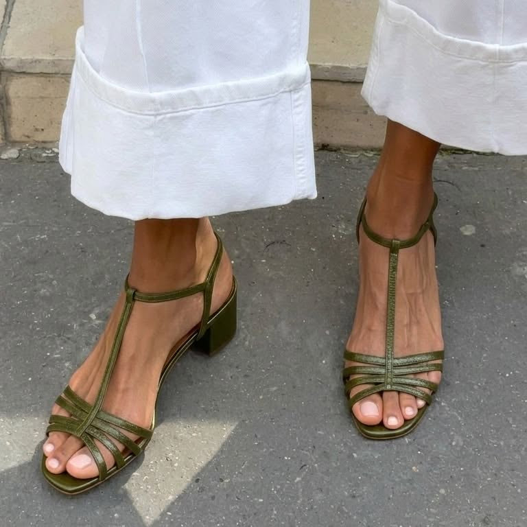 Allegra | Elegante Gouden Sandalen voor Dagelijks Gebruik